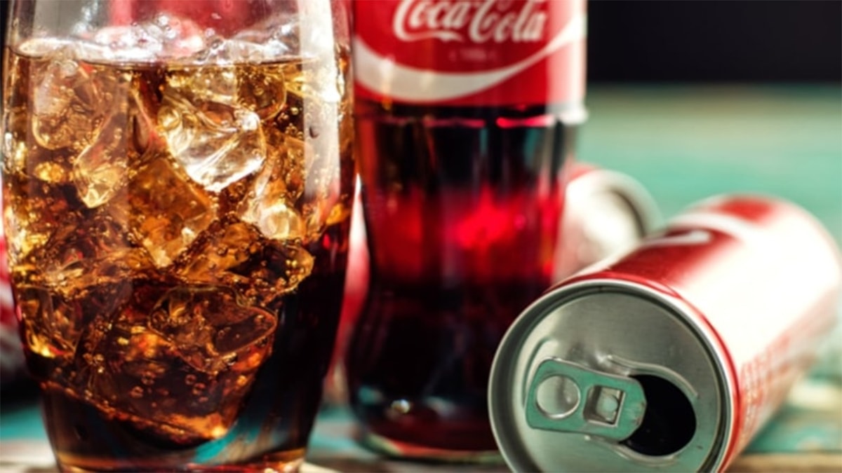 Coca-Cola ürünleri toplatılıyor! Klorat tespit edildi, Avrupa'da 'sakın tüketmeyin' uyarısı yapıldı