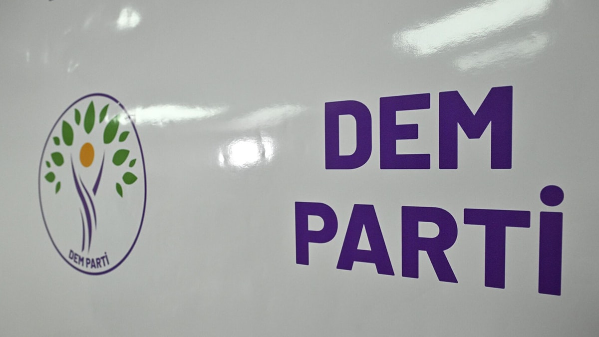 DEM Parti'den 'kayyum' tepkisi