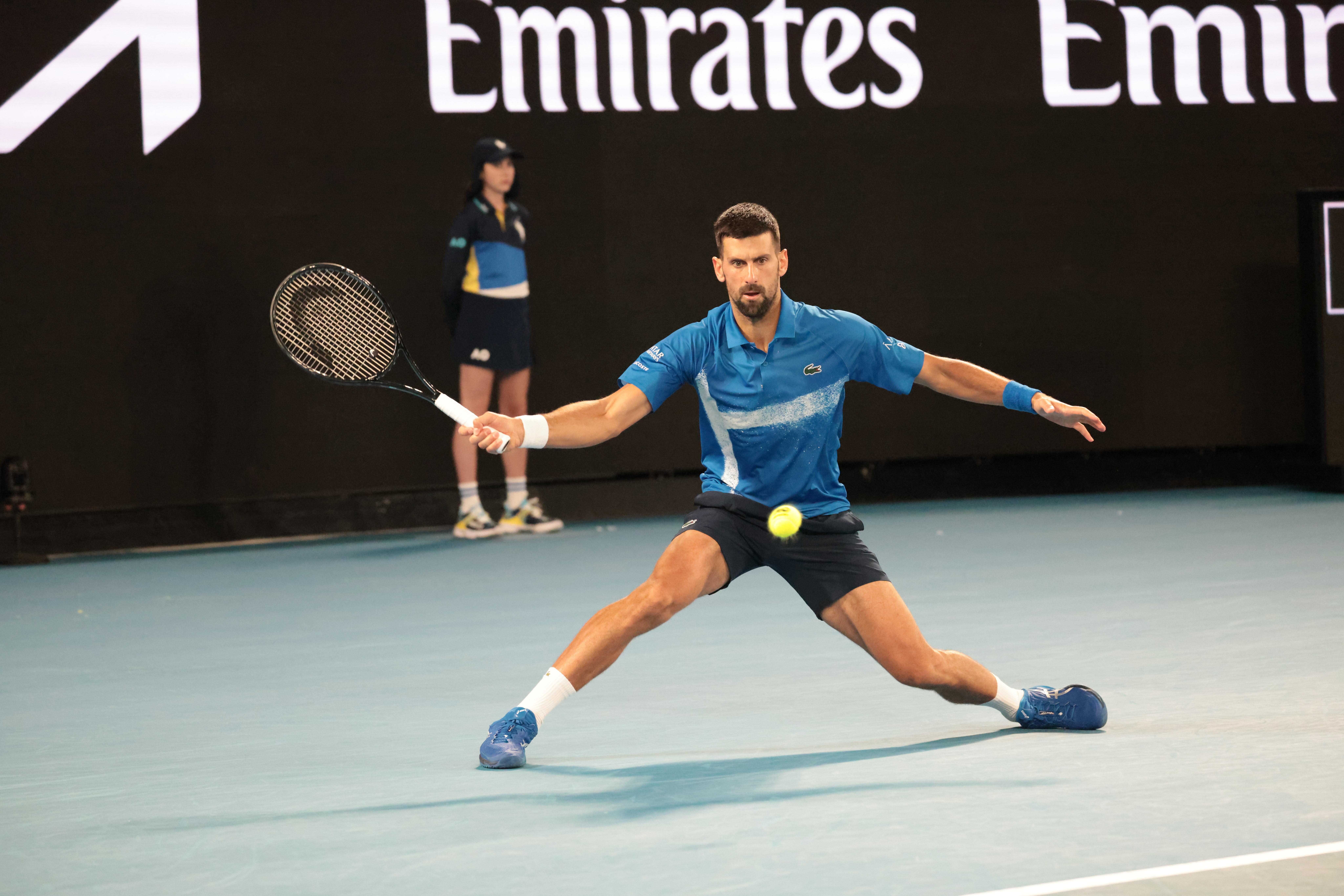 Avustralya Açık'ta Alcaraz'ı yenen Djokovic, yarı finale çıktı
