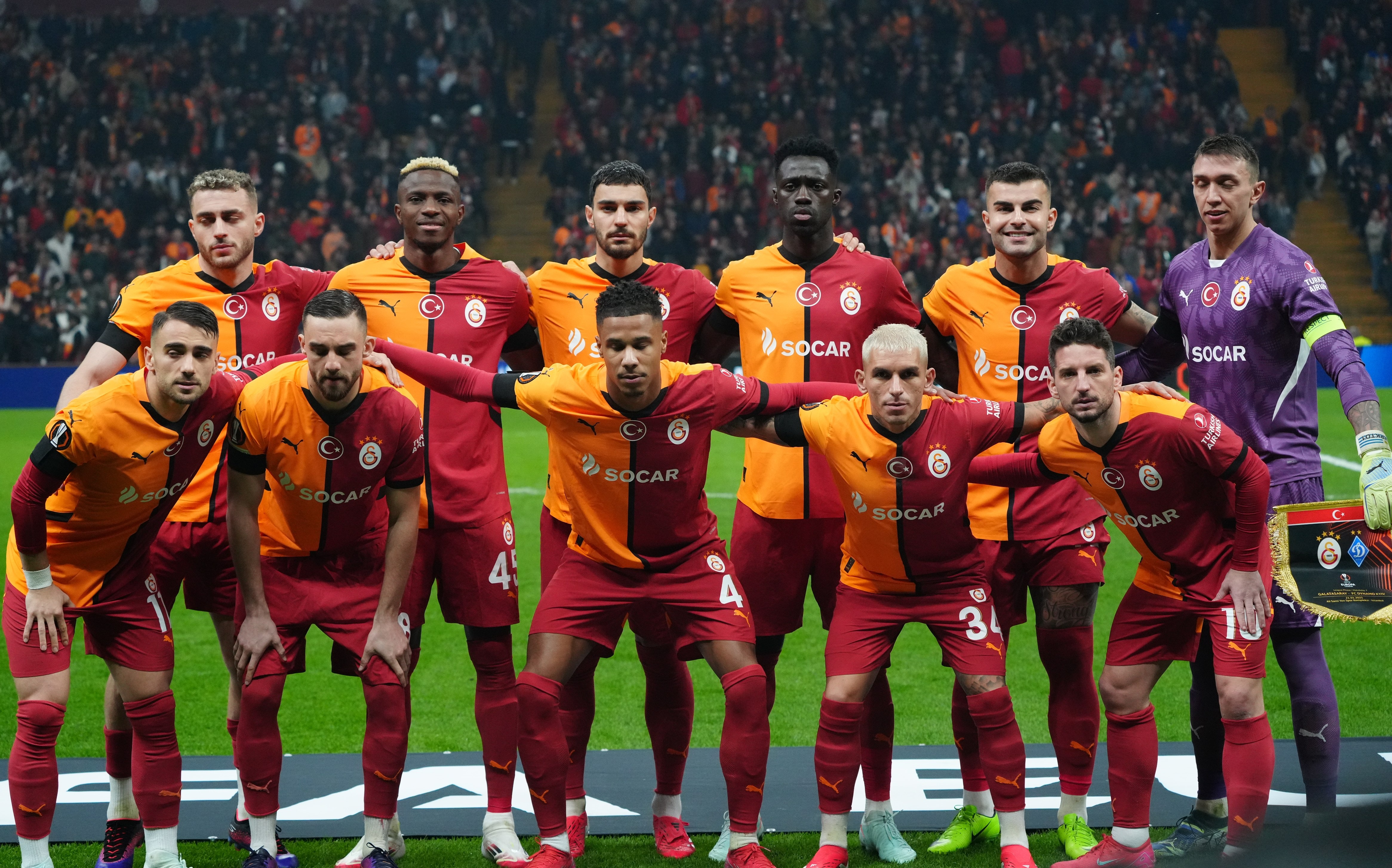 Galatasaray-Dinamo Kiev maçında müzik yayını yapılmadı