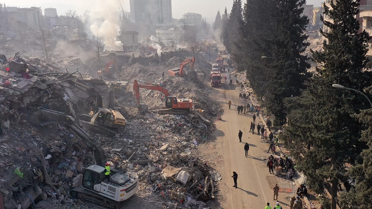 Depremde 134 cana mezar olmuştu! Müteahhidi 21 yıl hapis cezası aldı