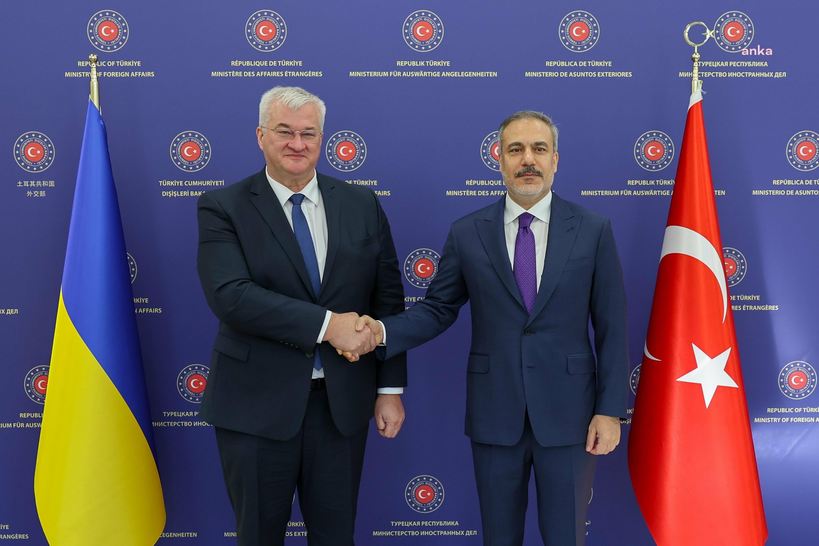 Bakan Fidan Ukrayna Dışişleri Bakanı Andriy Sibiha ile görüştü