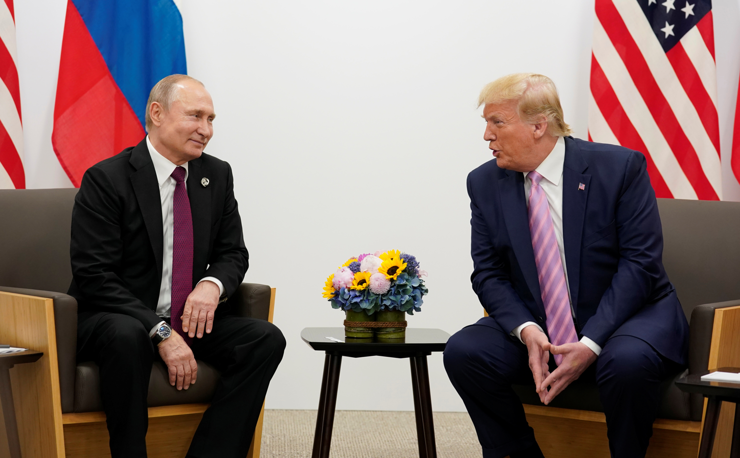 Trump, Putin'le görüşmek için hazırlıklara başladı