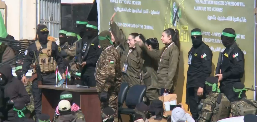 Rehine takası tamamlandı: Filistinli mahkumlar, İsrailli rehineler evlerine döndü