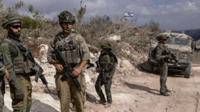 Lübnan'dan çekilmeyi reddederken, Lübnan'ı suçluyor