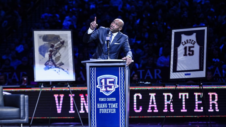 Vince Carter'ın forması 2. kez emekli edildi