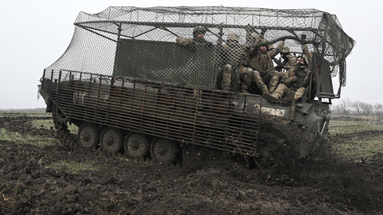 Zelenski, doğu cephesindeki generali görevden aldı