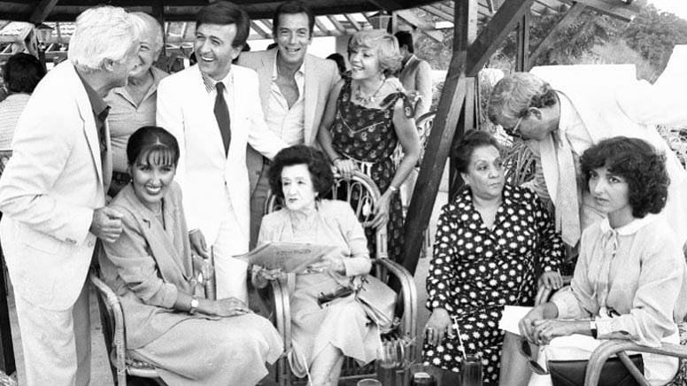 Pop müziğin duayen ismi yıllar öncesine gitti: Onunla tanışmak büyük onurdu