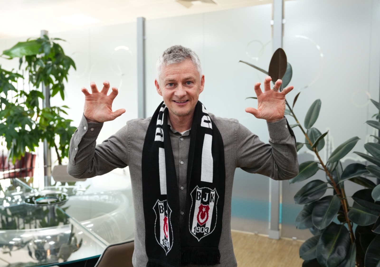 Beşiktaş, Solskjaer'i İstanbul'a getirdi