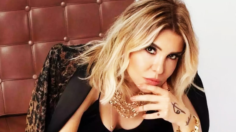 Gülben Ergen ifadeye çağrıldığını duyurdu