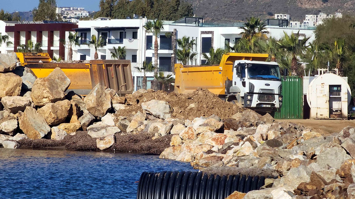 Bodrum’da 100 bin kamyon kavgası: Hafta sonu yolu kapatacaklar!