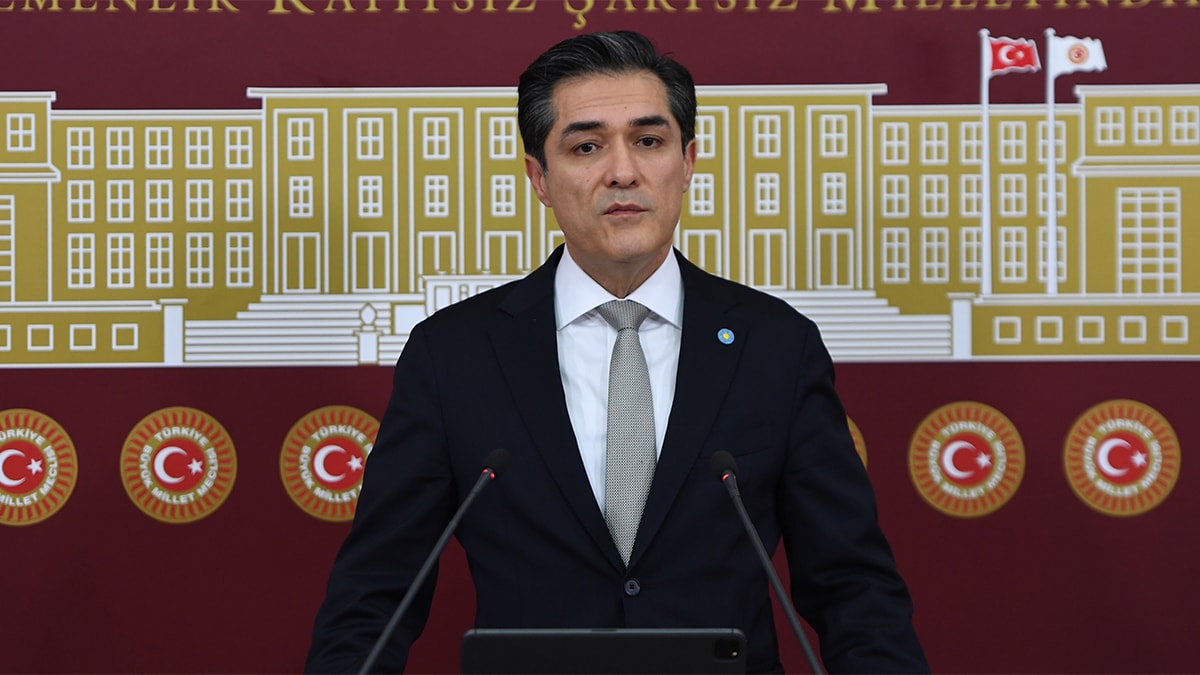 İYİ Partili Kavuncu, Ümit Özdağ'a açtığı davayı geri çekti