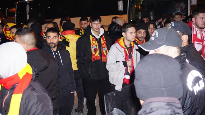Kayserispor taraftarlarından takıma tepki