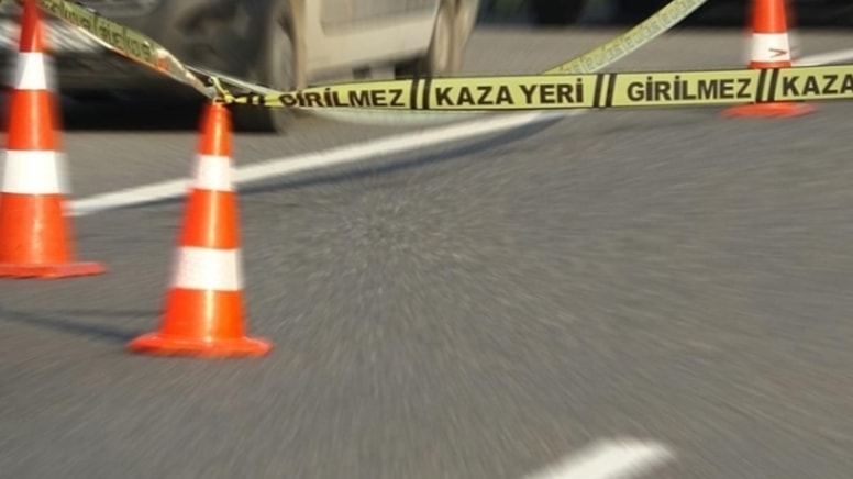 Çekici ile çarpışan motosikletli hayatını kaybetti