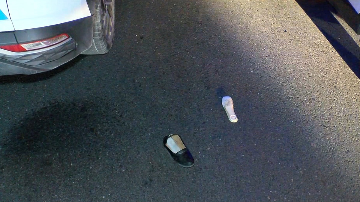 D-100 yan yolda yürürken otomobil çarpan kadın hayatını kaybetti