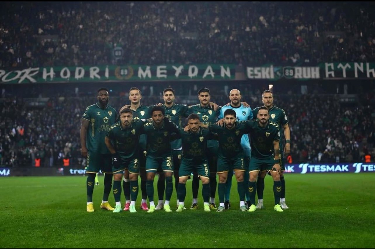 Kocaelispor'un Süper Lig aşkı! Fark 7'ye yükseldi