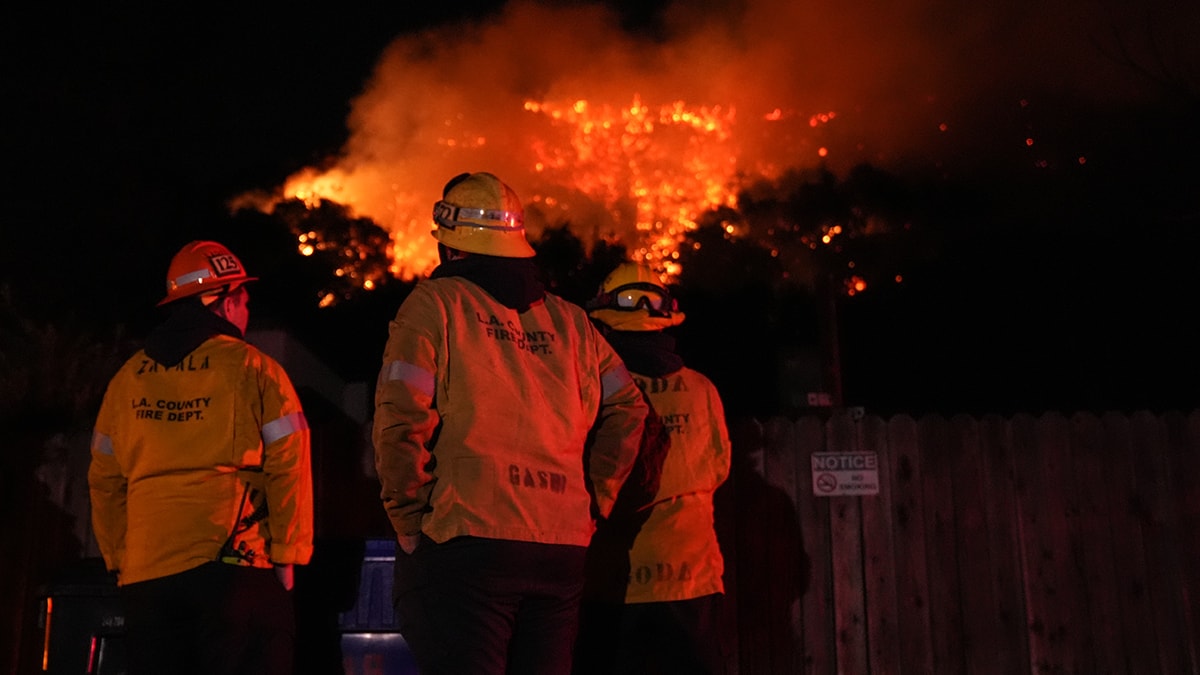 Los Angeles'ı kasıp kavuran yangında o şüphe! Bir kişi gözaltında