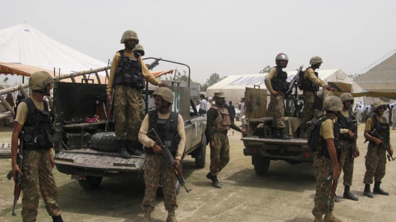 Pakistan'da 3 ayrı operasyonda 30 militan etkisiz hale getirildi