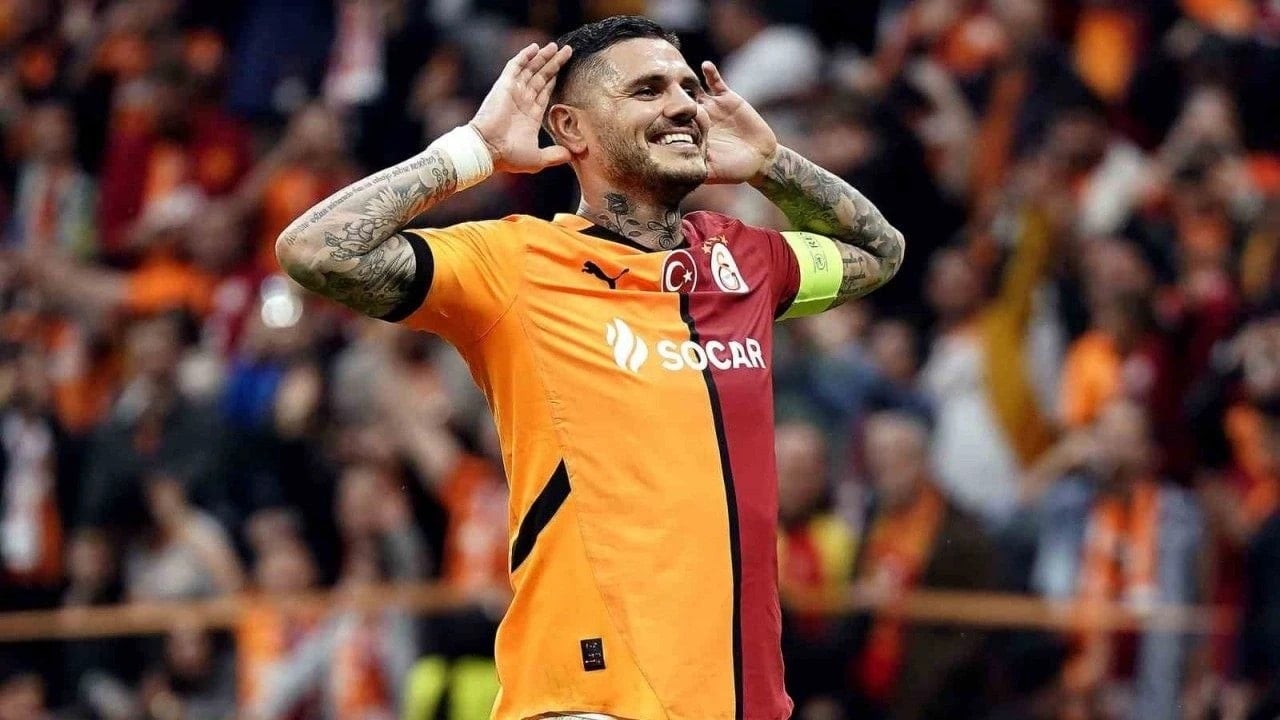 Icardi geri döndü! Uçaktan paylaşım geldi
