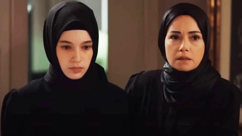 Duyanlar inanamadı: Kızıl Goncalar'ın Zeynep'i  O Ses Türkiye'de gerçek yaşını açıkladı