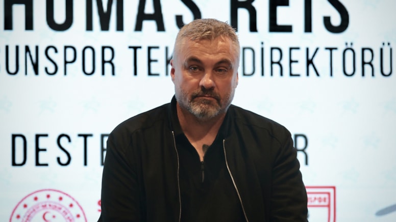 Thomas Reis'ten gençlere tavsiye