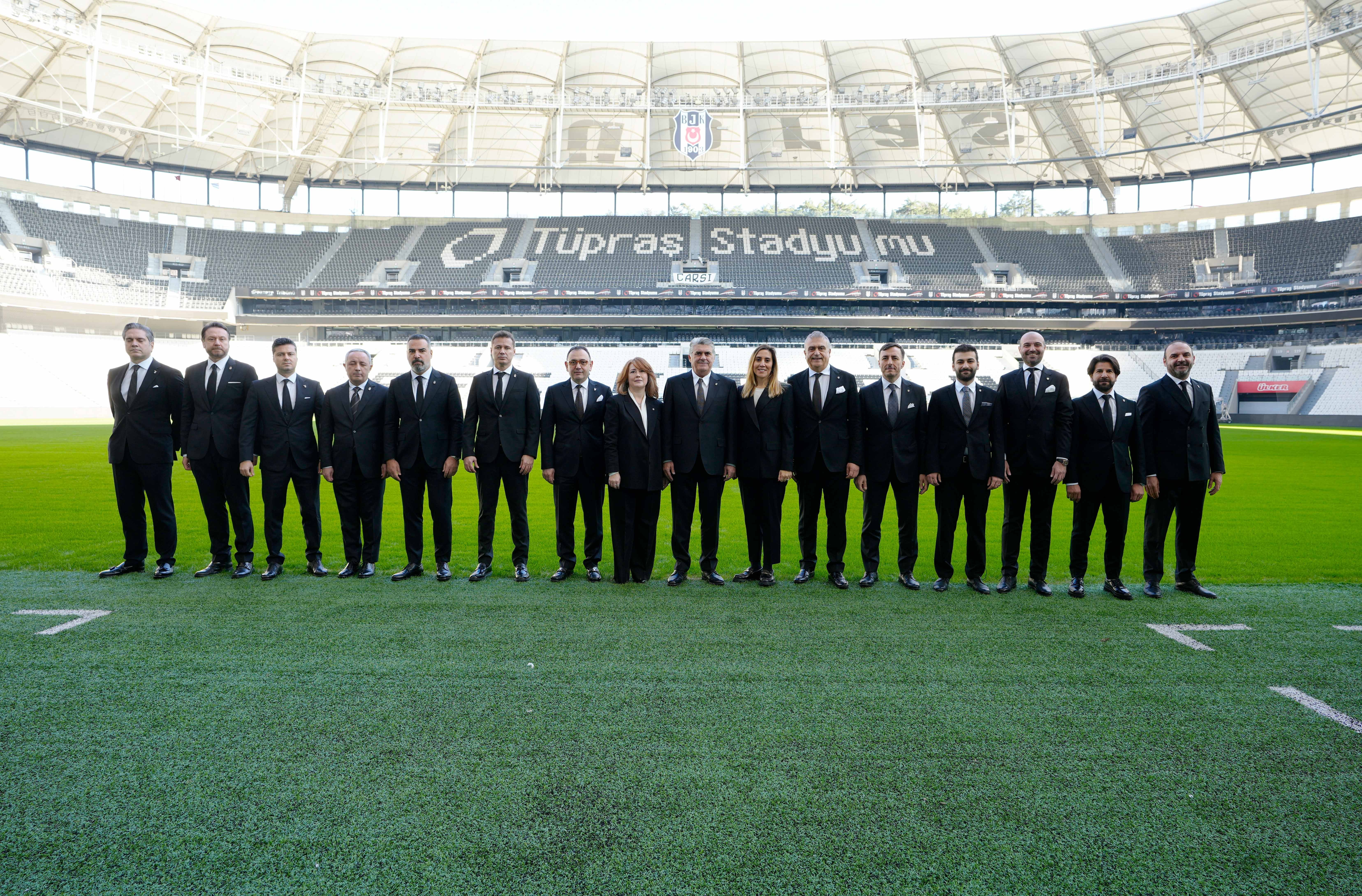 Beşiktaş'ta yeni yönetim kurulundan ilk karar