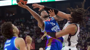 Anadolu Efes EA7 Emporio Armani Milan karşısında '100'ledi