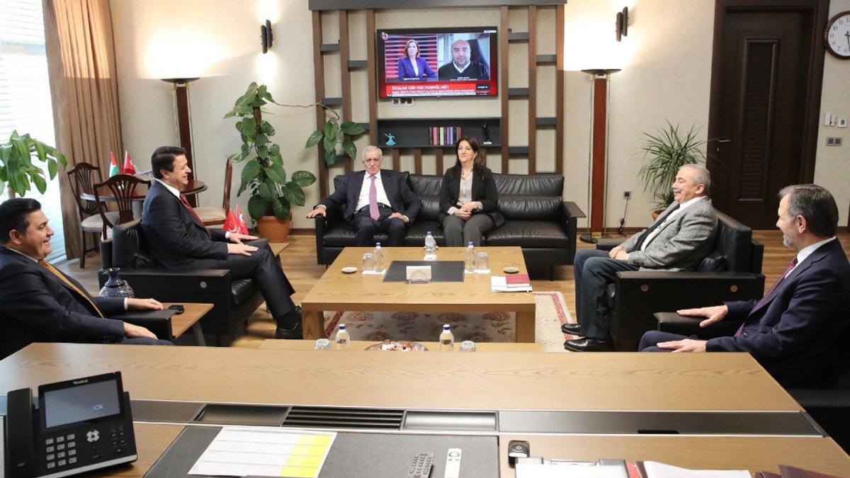 İmralı heyetiyle Saadet Partisi görüştü