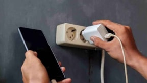 Neden telefon şarj cihazınızı prizde bırakmamalısınız...
