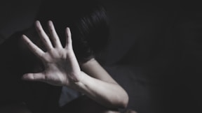 Kemiklerini kıran oğlundan şikayetçi olamadı: Tutuklanırsa bana bakacak kimse yok