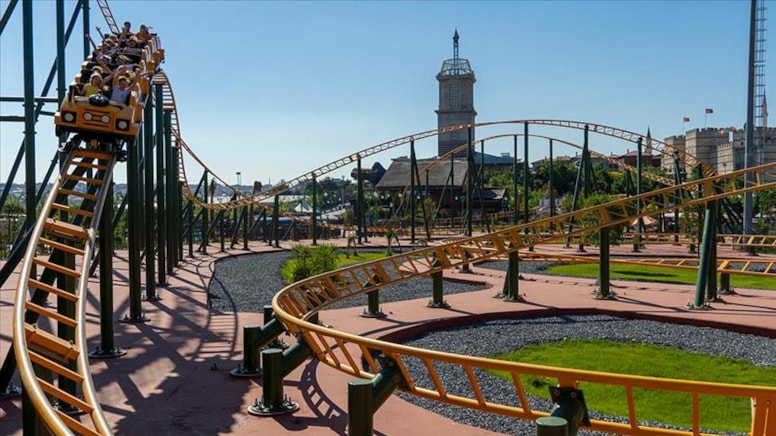 Ünlü eğlence parkı yüzlerce çalışanını işten çıkartıyor