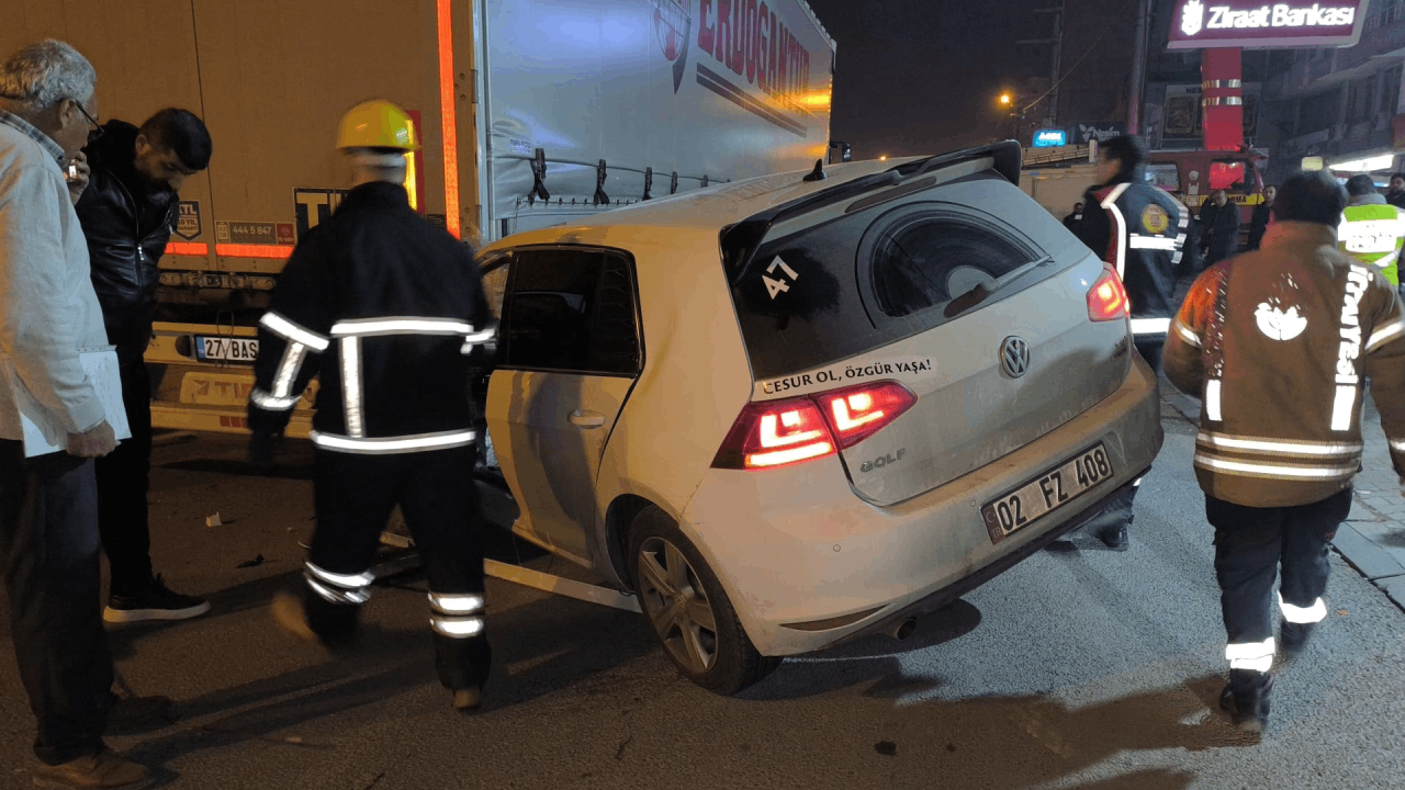 Mardin'de feci kaza 11 işçi yaralandı
