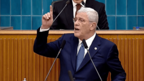 Dervişoğlu: 'Gazeteciye zulmün tek izahı vardır: Gidiyorlar!'