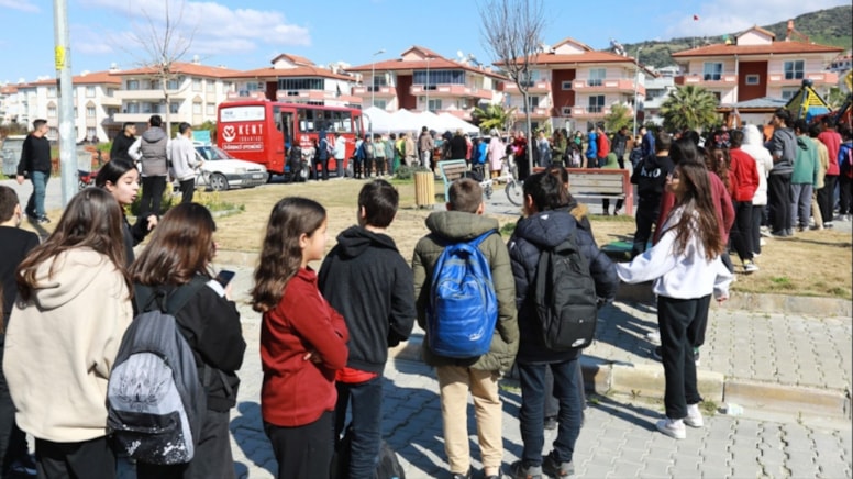 7'den 70'e yoksulluk: Emeklilerden sonra çocuklar da kuyrukta