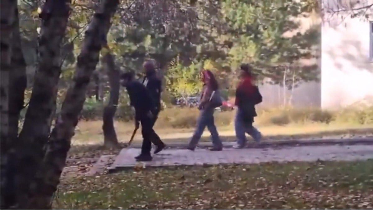 Ellerinde pala, yüzlerinde maske... Hacettepe’de neler yaşandı, kim göz yumdu? Nazik güvenlik!