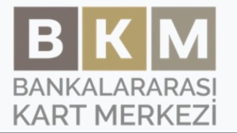 BKM çiftliğinde para saçılmış