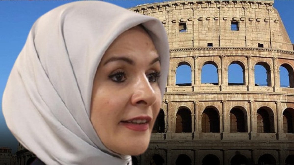 'Gezen Bakan' şimdi de Roma'da