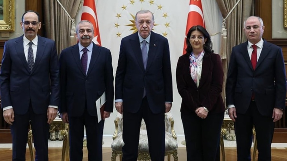 Erdoğan DEM görüşmesinin tarihini değiştirdi