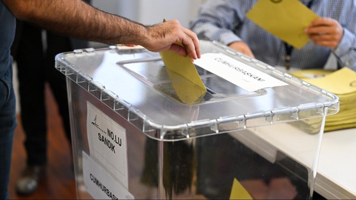 AKP’li isimden sürpriz çıkış: Erken seçim kapıda, referandum hazırlığı başladı