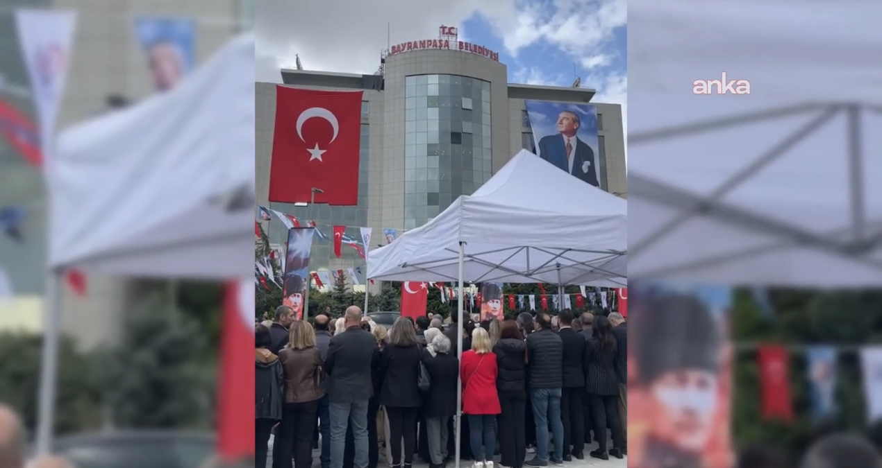 AKP’li Bayrampaşa Belediye Başkanvekili Akın’a 29 Ekim töreninde protesto AKP’li Bayrampaşa Belediye Başkanvekili Akın’a 29 Ekim töreninde protesto