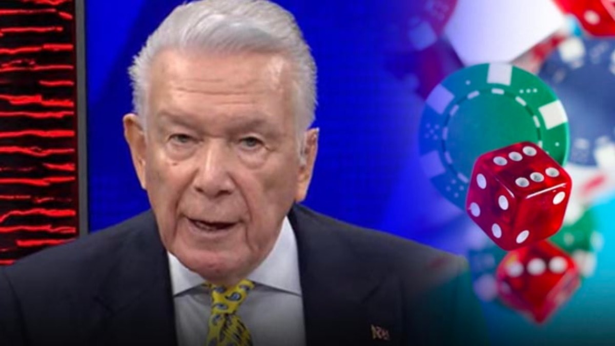 Duayen Gazeteci Uğur Dündar İstanbul-Londra-Kıbrıs üçgenindeki bahis skandalını Arena'da anlattı