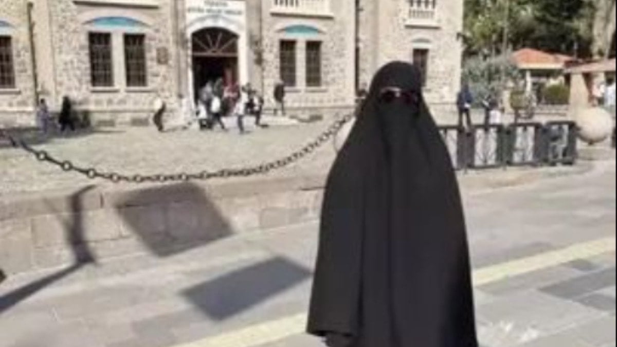 Ankara'da "çarşaflı erkek" alarmı! İşin aslı ortaya çıktı
