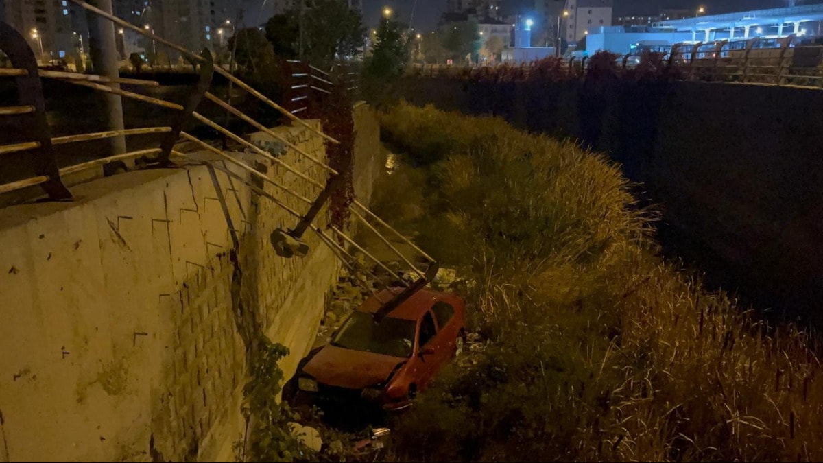 Kayseri'de otomobil kanala uçtu