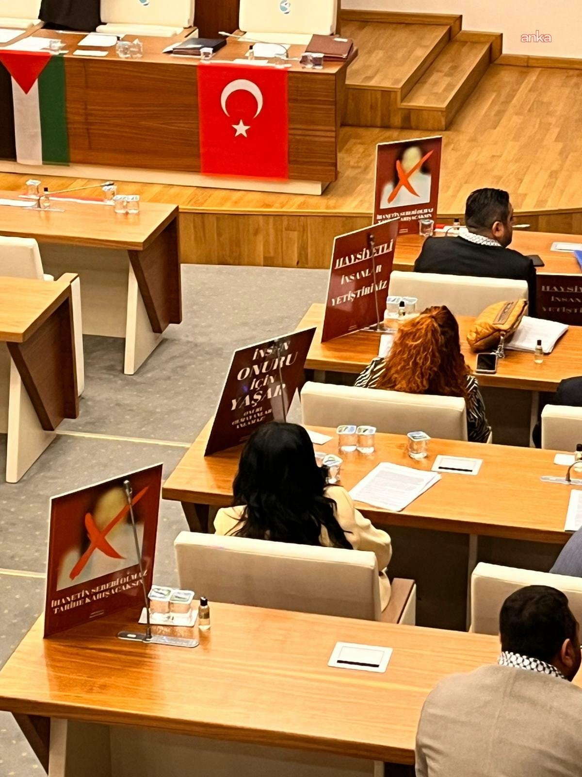 Beykoz Belediyesi'nde CHP'li üyelere söz hakkı verilmedi