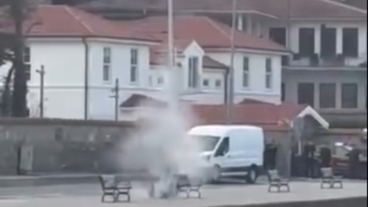 Almanya Başkonsolosluğu binası önünde şüpheli valiz paniği