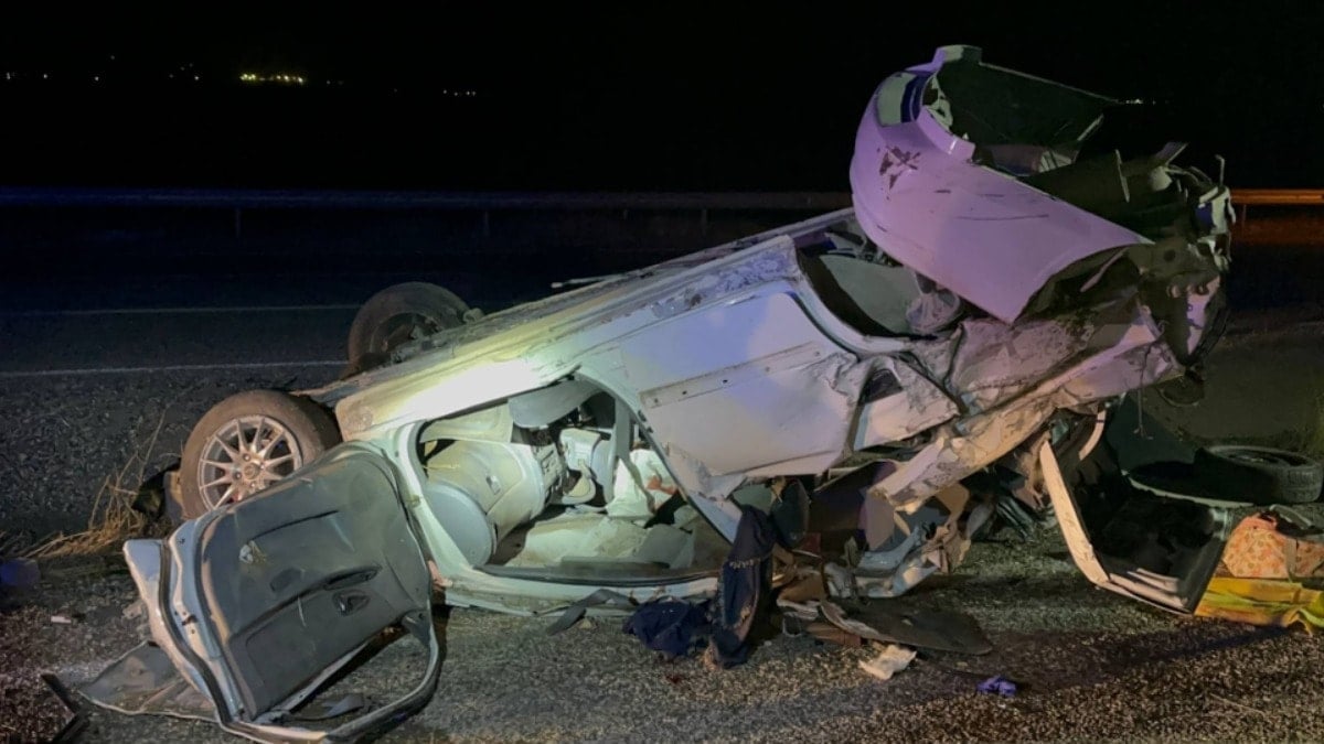 Adıyaman'da otomobil şarampole devrildi: 4 ağır yaralı