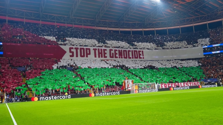 İsrail medyası Galatasaray'ın koreografisini UEFA'ya şikayet etti