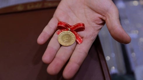 Kapalıçarşı'da çeyrek altın 10 bin TL'yi geçti