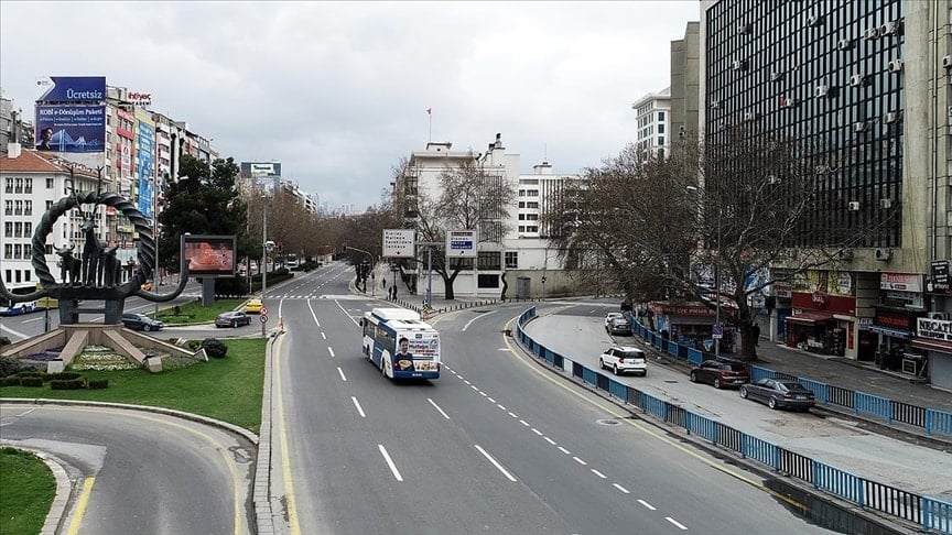 Ankara'da 1 Mayıs'ta bazı yollar trafiğe kapatılacak