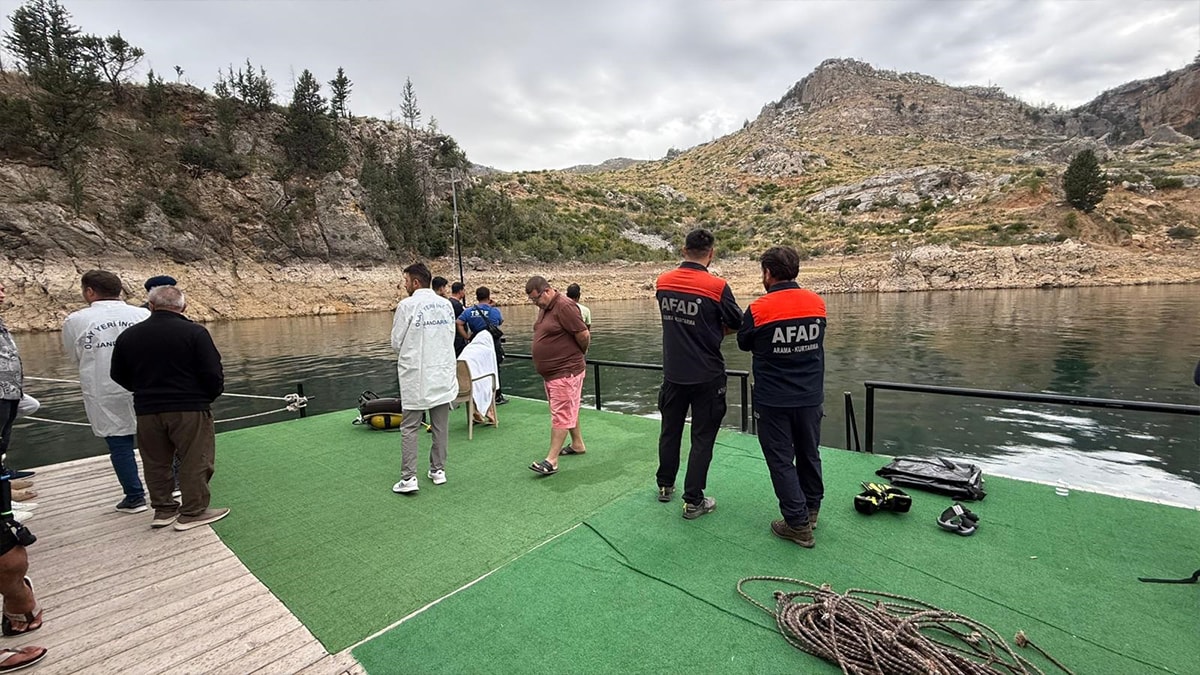 Baraj gölünde kaybolan İrlandalı turist aranıyor